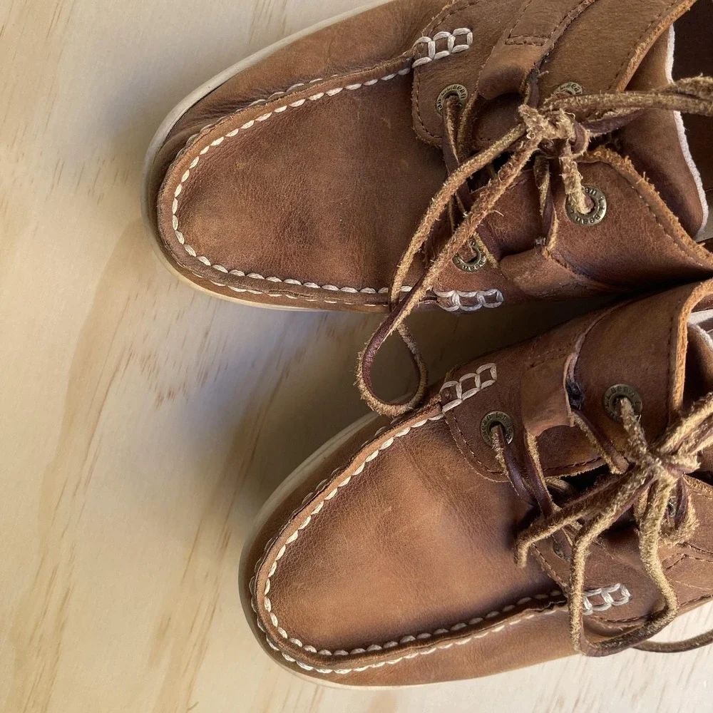 L.L. Bean Boat Shoes Mens Size 8 Brown‎ Leather Moc Toe Slip Resistant Casual